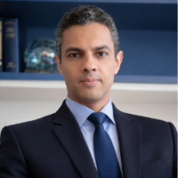 Eduardo - Perfil.png